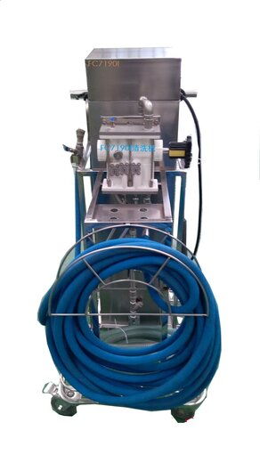 移动泡沫清洗机FC7190i 食品厂高效清洁的新选择